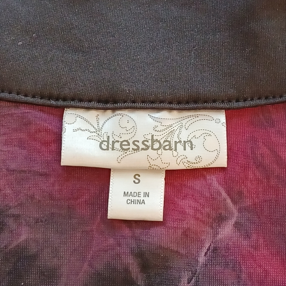 Dress Barn Women's Velvet Burnout Red Black Whimsigoth Floral Sleeveless Blouse - Picture 8 of 11